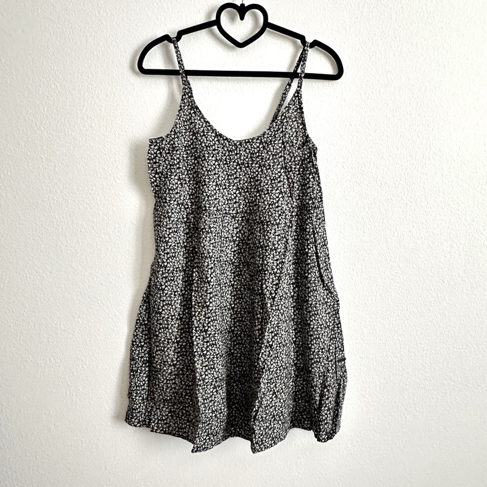 Hurley Black White Floral Mini Summer Dress Size S